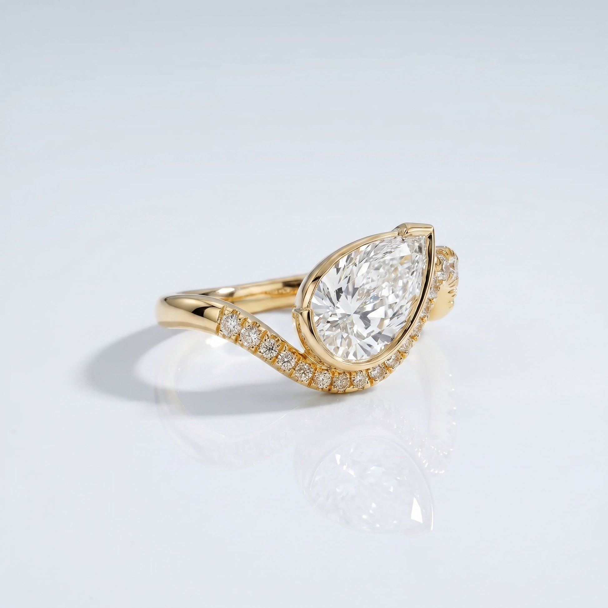 Marquise Swirl Solitaire Engagement Ring – 1 CT Lab Grown Diamond