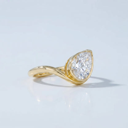 Marquise Swirl Solitaire Engagement Ring – 1 CT Lab Grown Diamond
