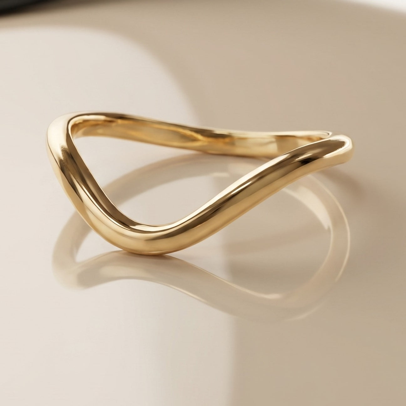 0.13 TCW Round Twisted DEF/VVS Lab Grown Diamond Wedding Band