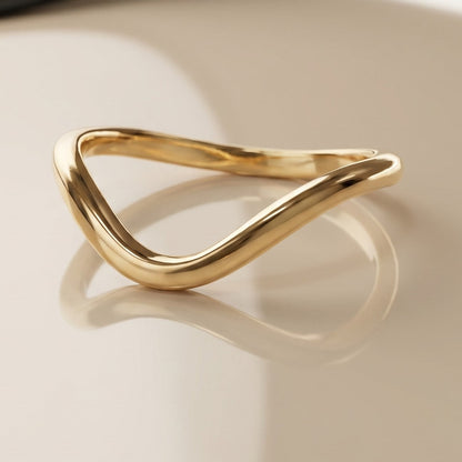 0.13 TCW Round Twisted DEF/VVS Lab Grown Diamond Wedding Band