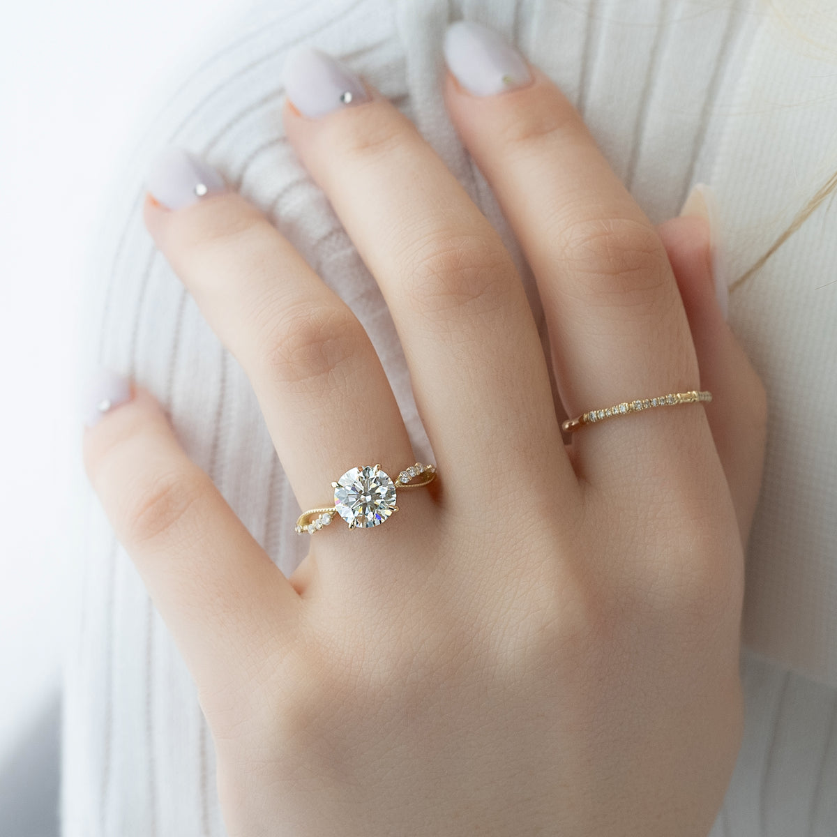 2 CT Round Cut Twig & Milgrain Lab Grown Diamond Engagement Ring