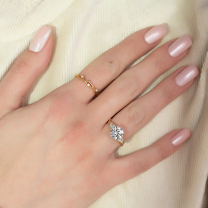 2 CT Round Cut 3-Stones Lab Grown Diamond Engagement Ring