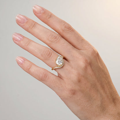 Marquise Swirl Solitaire Engagement Ring – 1 CT Lab Grown Diamond