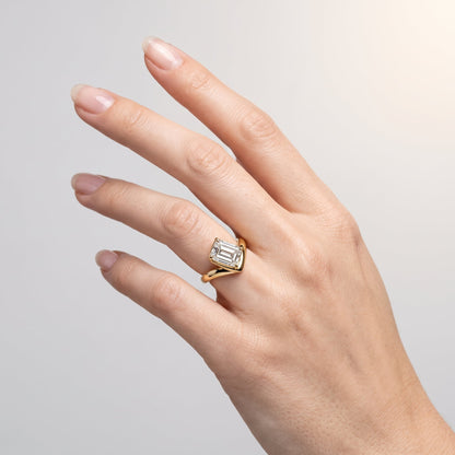 Marquise Swirl Solitaire Engagement Ring – 1 CT Lab Grown Diamond