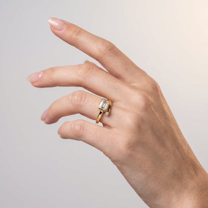 Marquise Swirl Solitaire Engagement Ring – 1 CT Lab Grown Diamond