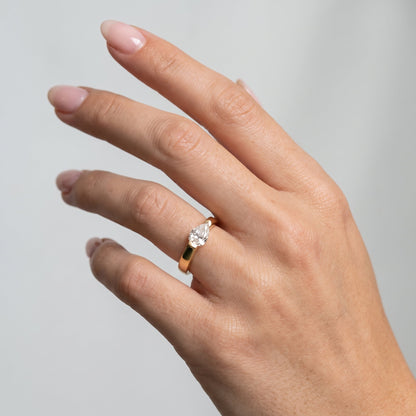 Marquise Swirl Solitaire Engagement Ring – 1 CT Lab Grown Diamond