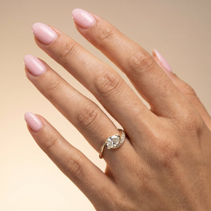 Oval Solitaire Engagement Ring – 2 CT Lab Grown Diamond