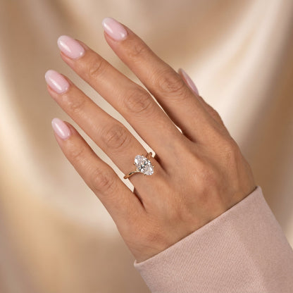 Oval Solitaire Engagement Ring – 2 CT Lab Grown Diamond
