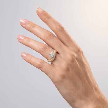 Marquise Swirl Solitaire Engagement Ring – 1 CT Lab Grown Diamond