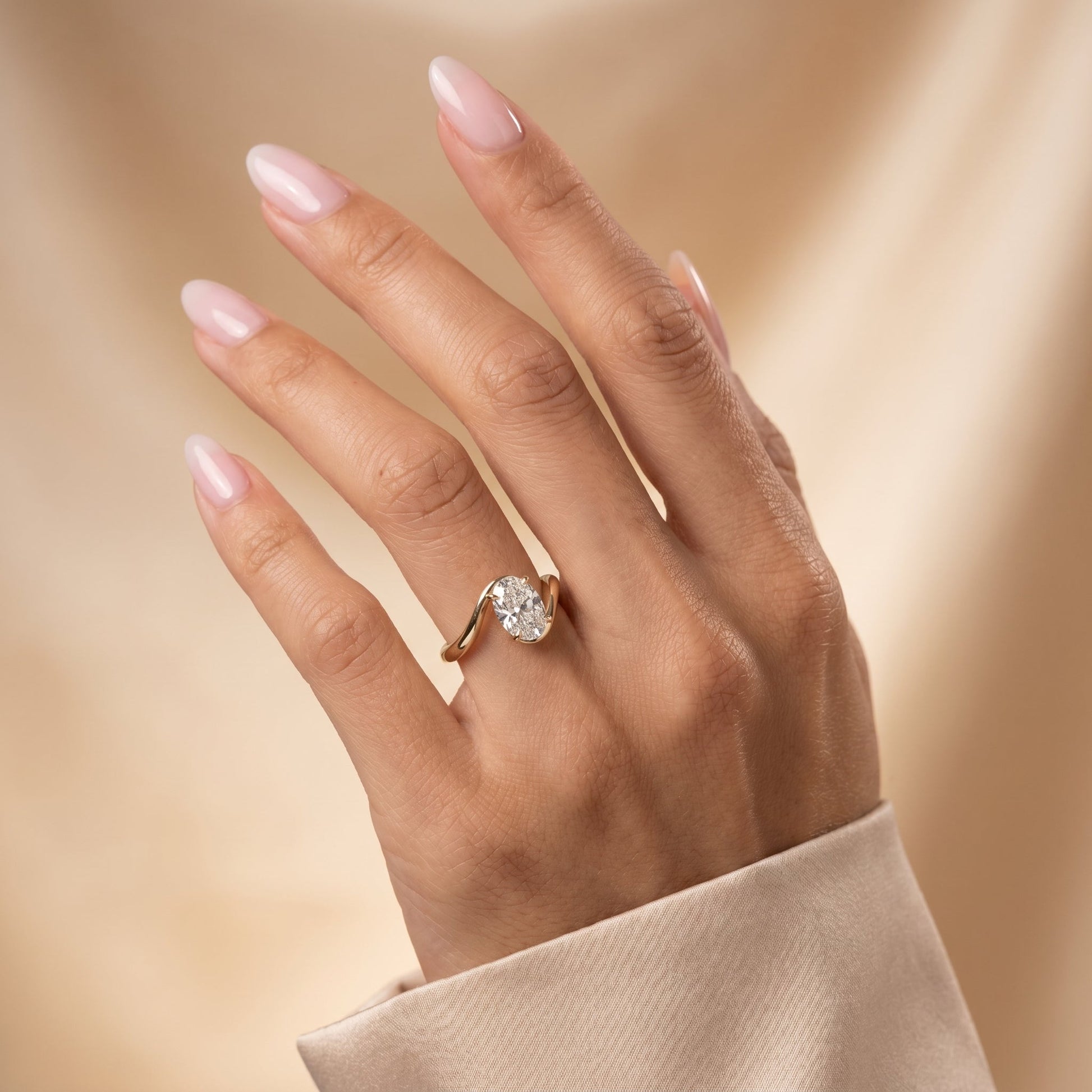 Oval Solitaire Engagement Ring – 2 CT Lab Grown Diamond