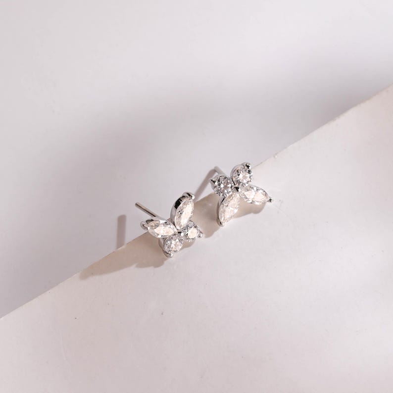 0.20 TCW Round & Marquise Cut Moissanite Stud Earrings in Gold 8