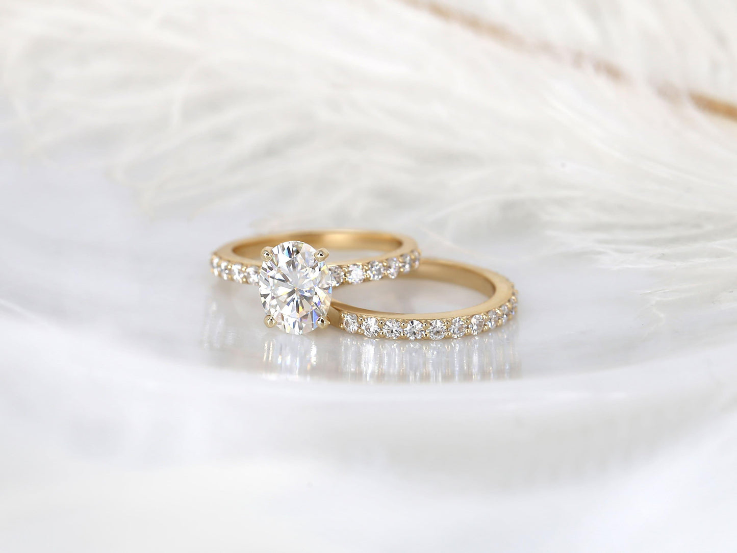 2 CT Oval Cut Bubble Halo & Pave Lab Grown Diamond Bridal Ring Set