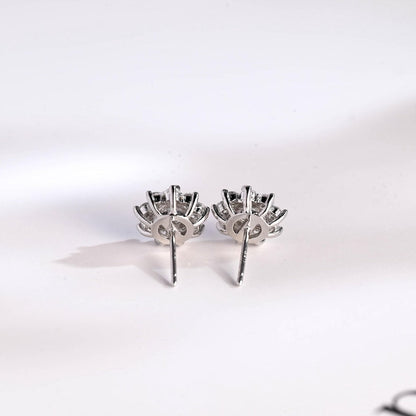 0.50 TCW Round Cut Moissanite Floral Halo Earrings in Gold 3