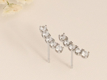 0.30 TCW Round Cut Moissanite Stud Earrings in Gold 1