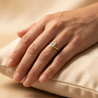 Oval Solitaire Engagement Ring – 2 CT Lab Grown Diamond