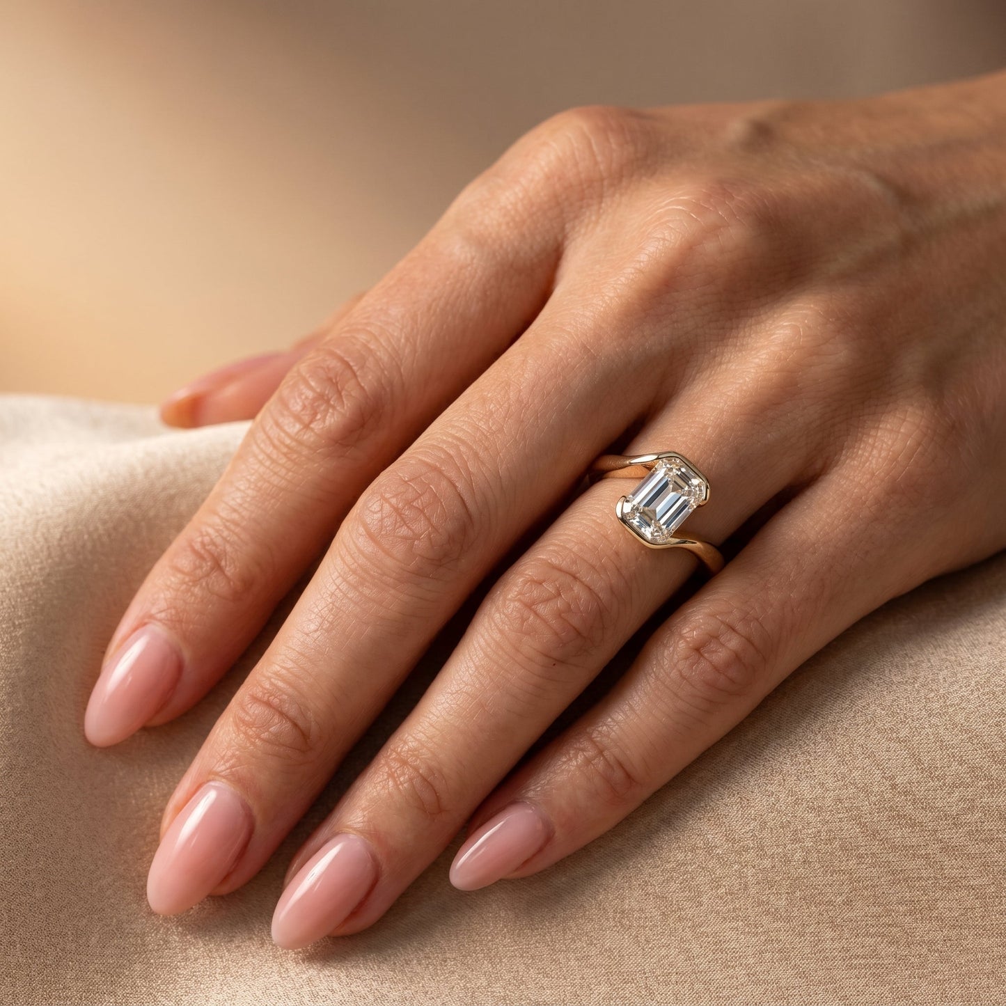 Oval Solitaire Engagement Ring – 2 CT Lab Grown Diamond