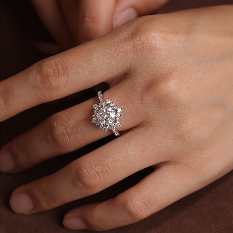 Stunning 2.0 CT Round Moissanite Engagement Ring with Cluster Pave Design