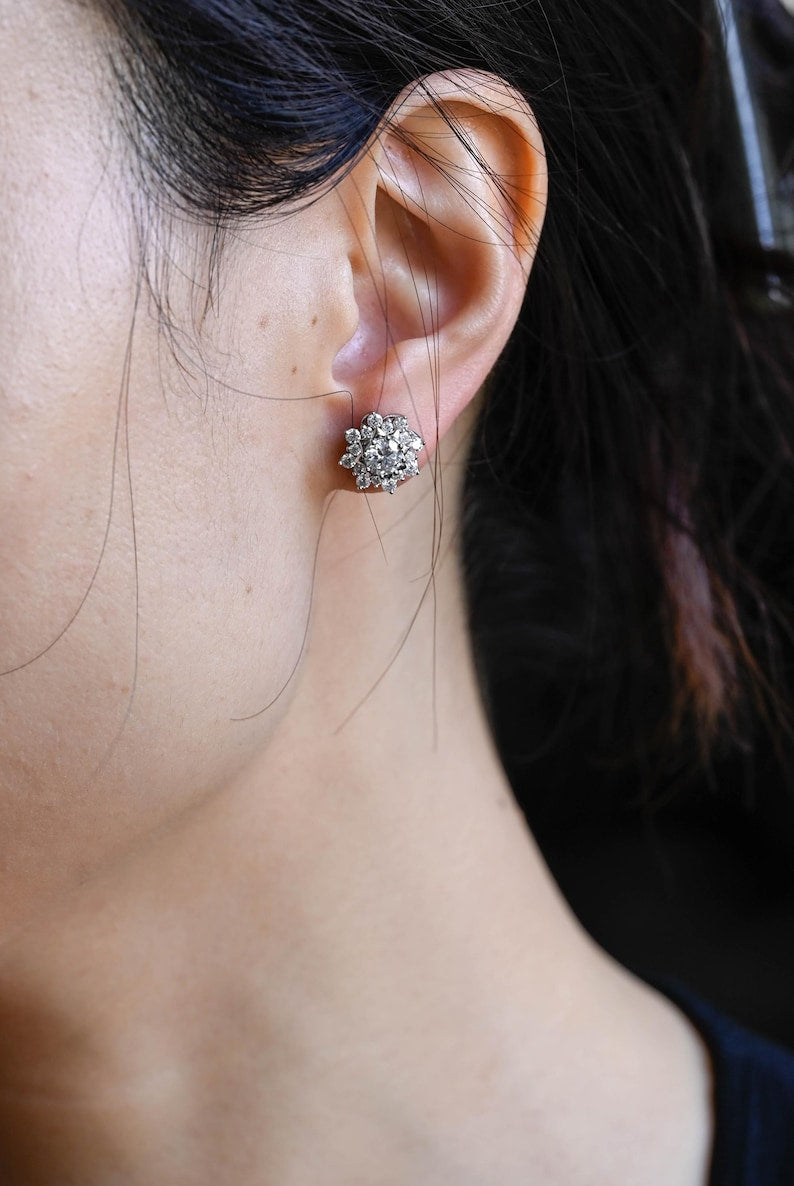 0.50 TCW Round Cut Moissanite Halo Earrings in Gold 2