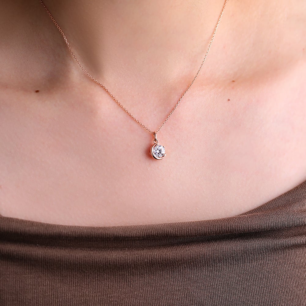 Classic 00.17 CT Round Moissanite Diamond Solitaire Pendant Necklace in Solid Gold 5