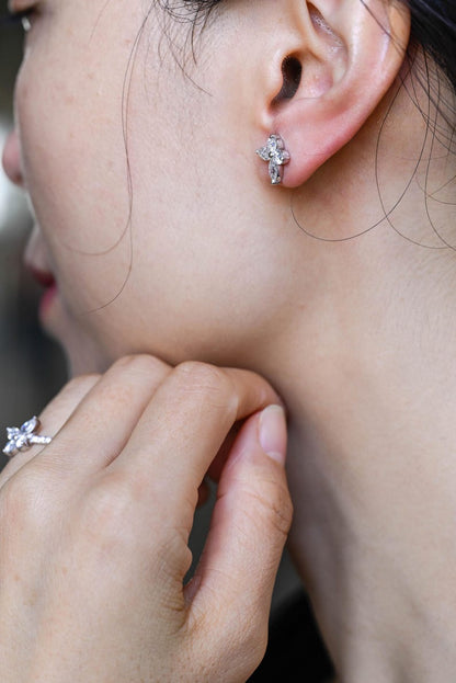 0.20 TCW Round & Marquise Cut Moissanite Stud Earrings in Gold 4