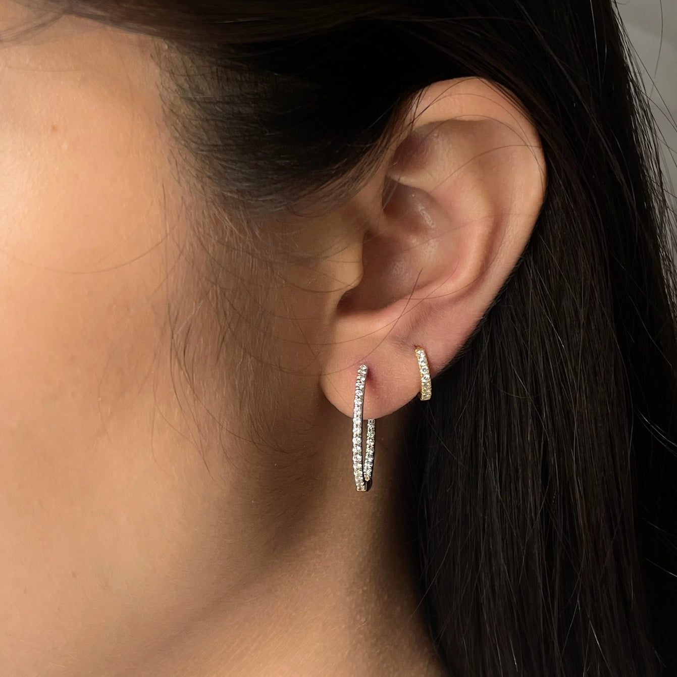 0.55 TCW Round Cut Moissanite Hoops Earrings in Gold 4