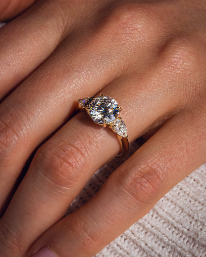 3.08 CT Round Three Stones Lab Grown Diamond Engagement Ring