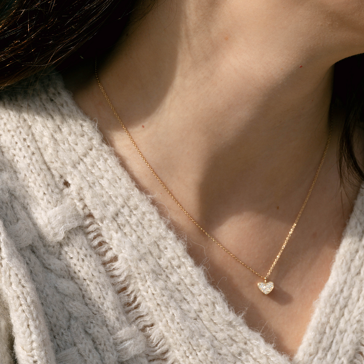 0.20 TCW Round Moissanite Diamond Heart Pendant Necklace in Solid Gold 2