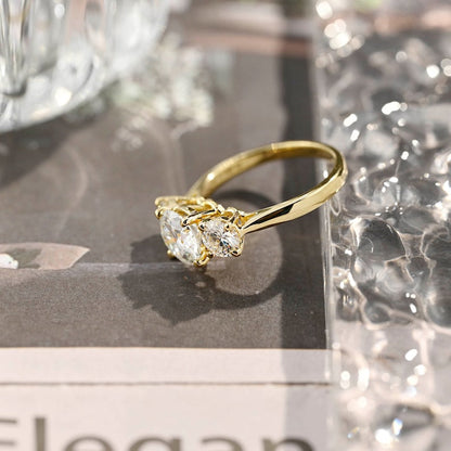 Stunning 3.0 CT Round Moissanite Engagement Ring with 3 Stones Design 6