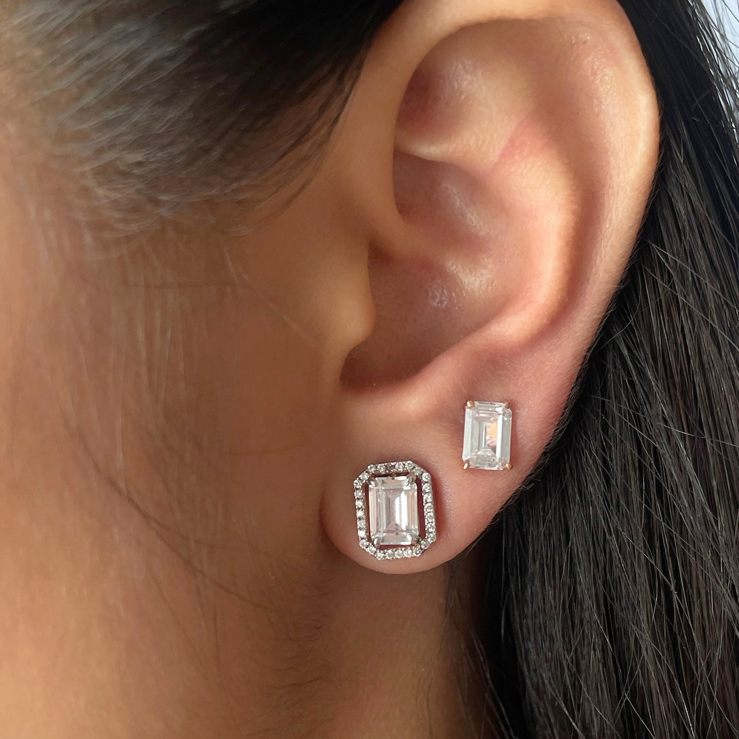 0.75 TCW Emerald & Round Cut Moissanite Halo Earrings in Gold 2