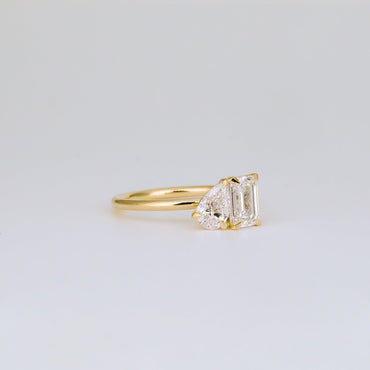 1.47 TCW Emerald & Pear Toi Et Moi Lab Grown Diamond Engagement Ring