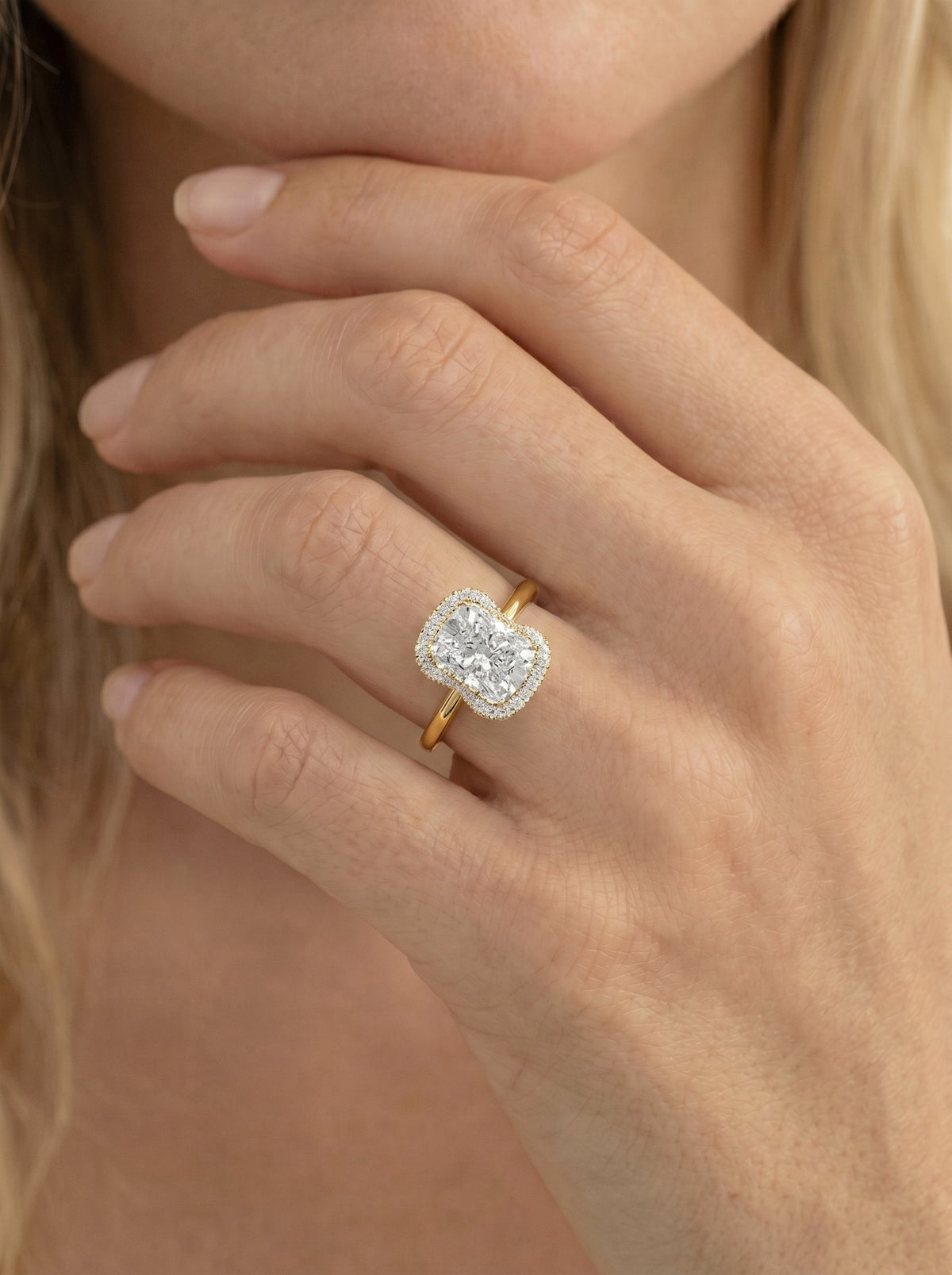 Marquise Solitaire With Tulip Prongs Lab Grown Diamond Engagement Ring