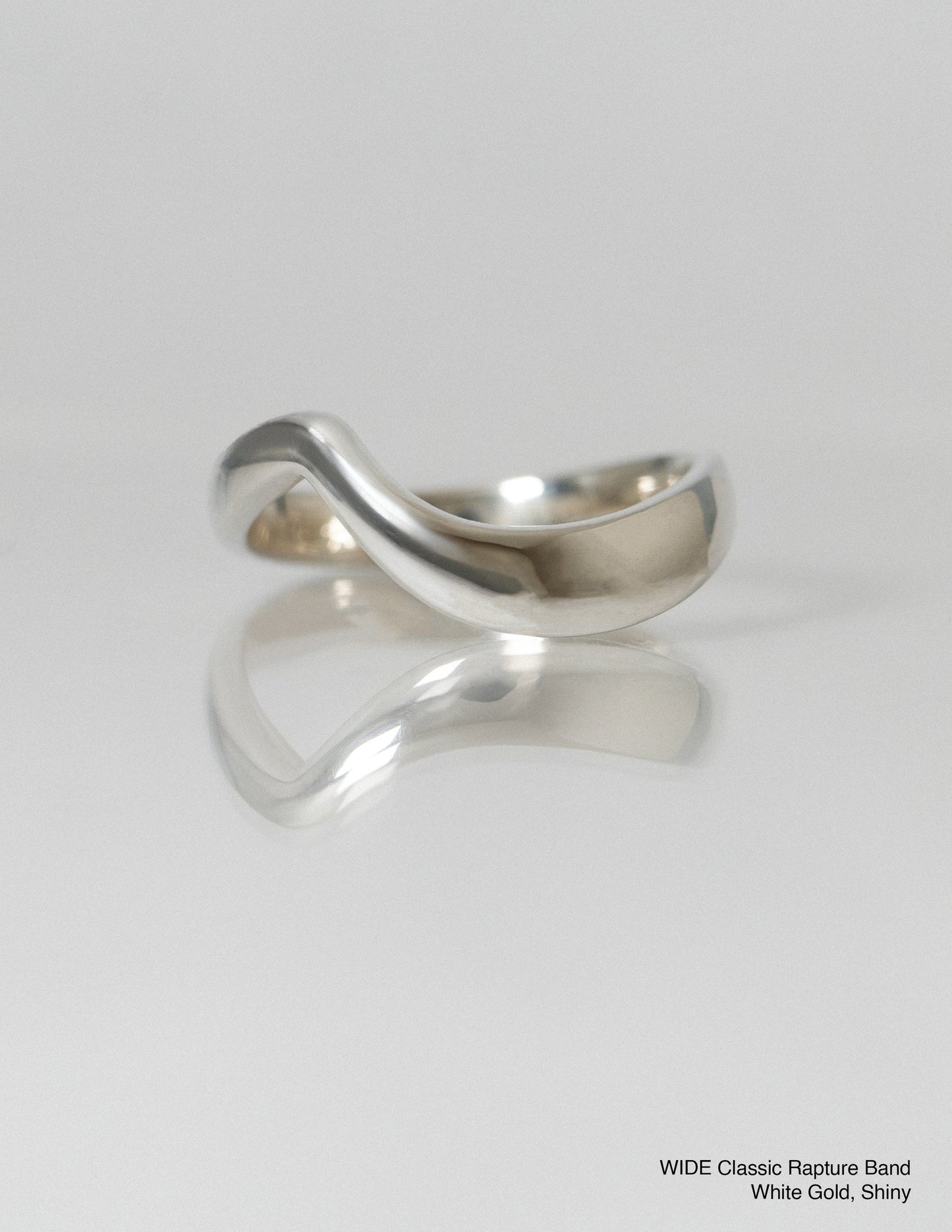 Classic Rupture Gold Wedding Band (Wide)