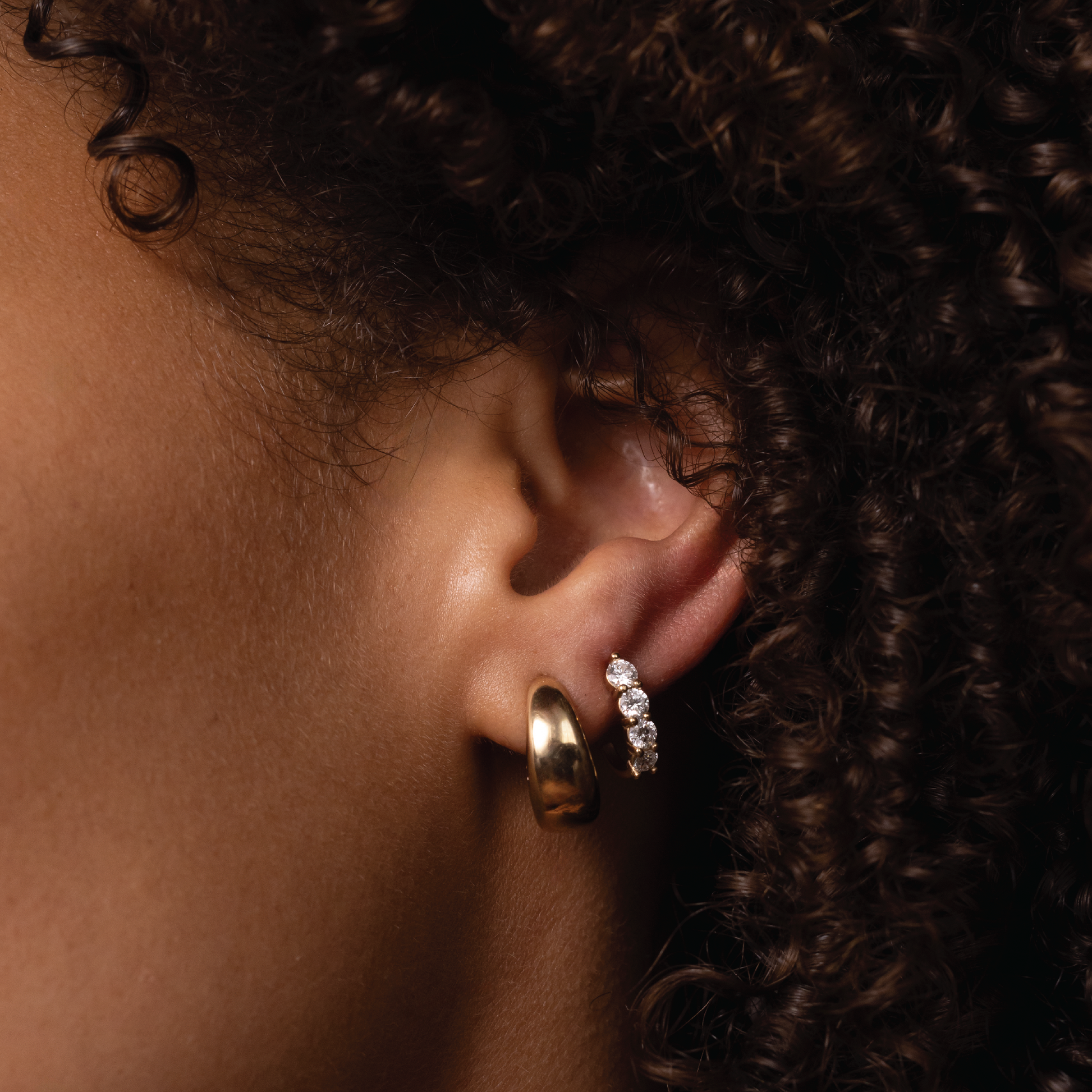 1.0 TCW Round Cut Moissanite Hoops Earrings in Gold