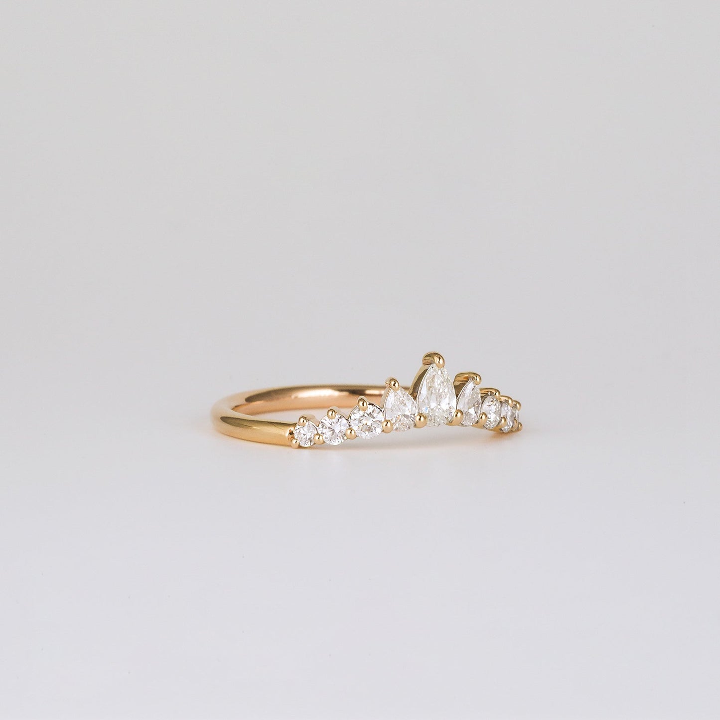 0.38 TCW Pear & Round Stones Curved Lab Grown Diamond Wedding Band