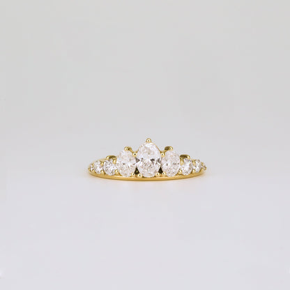 0.95 TCW Oval & Round Multi Stones Lab Grown Diamond Wedding Band