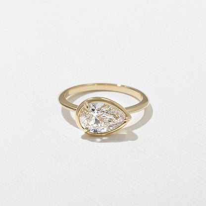 Emerald Pave Engagement Ring – 1 CT Lab Grown Diamond