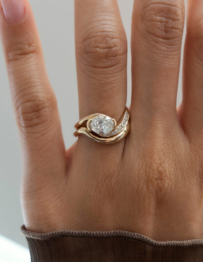 1 CT Oval Cut Solitaire Lab Grown Diamond Ring With Wrap Classic Plain Band