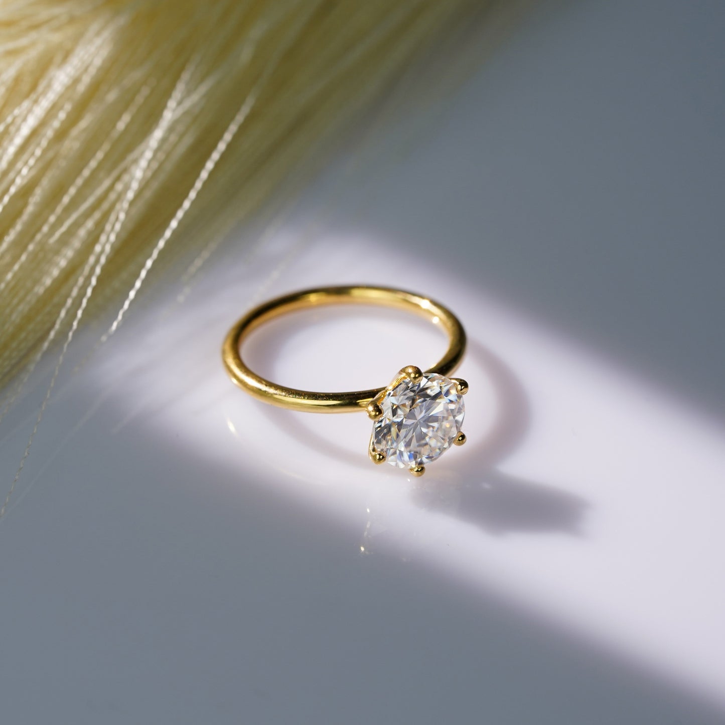 Oval Solitaire Engagement Ring – 2 CT Lab Grown Diamond