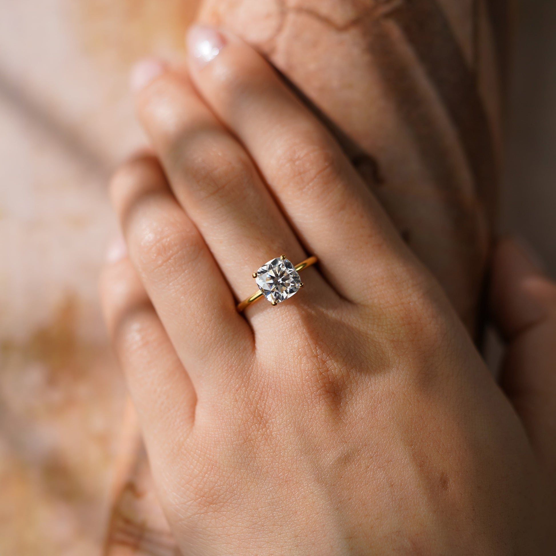 Oval Solitaire Engagement Ring – 2 CT Lab Grown Diamond