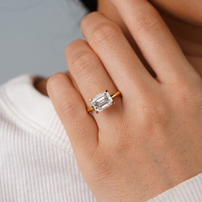 Oval Solitaire Engagement Ring – 2 CT Lab Grown Diamond