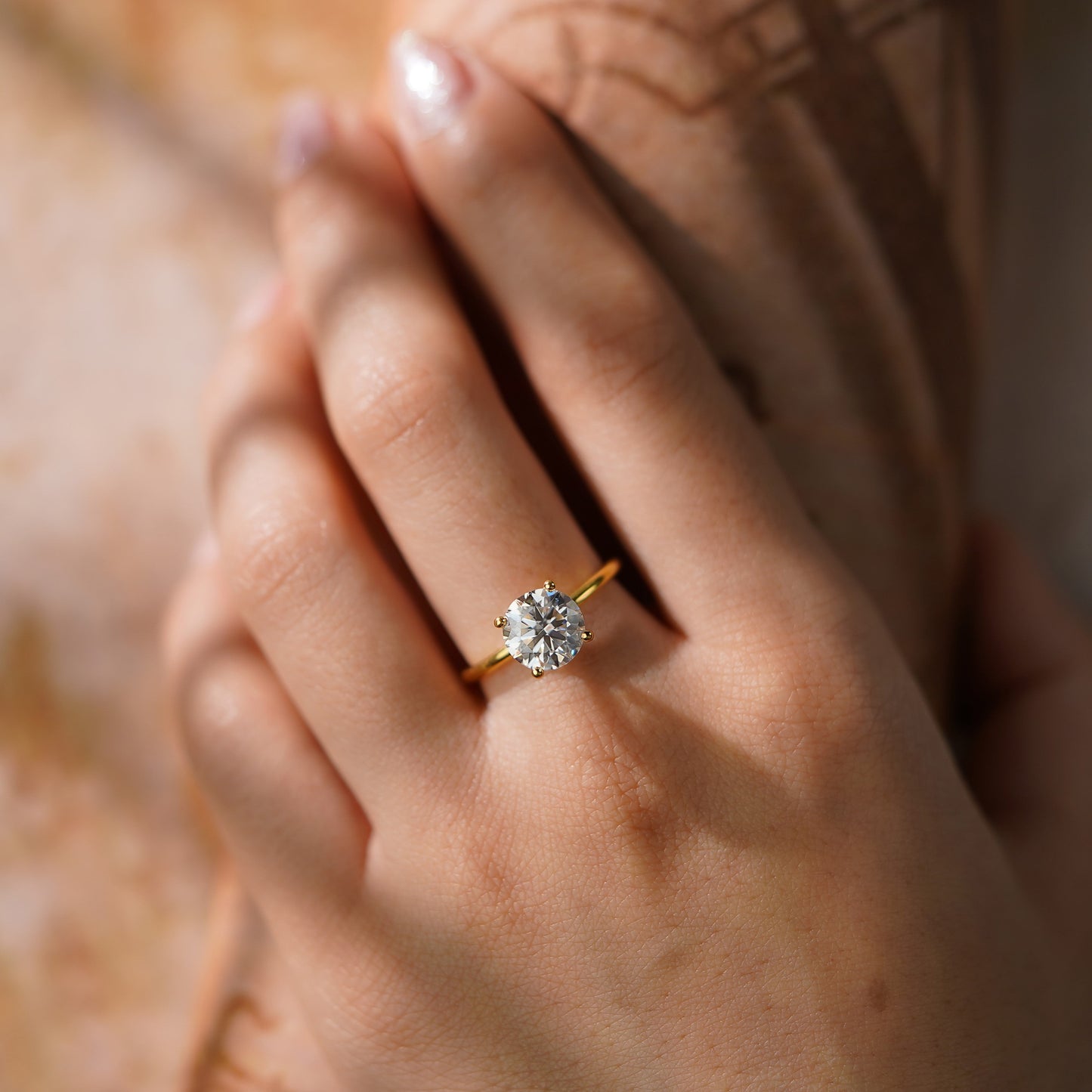 Oval Solitaire Engagement Ring – 2 CT Lab Grown Diamond