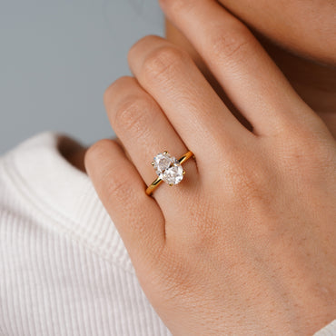 Oval Solitaire Engagement Ring – 2 CT Lab Grown Diamond