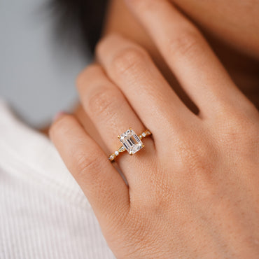 Oval Solitaire Engagement Ring – 2 CT Lab Grown Diamond