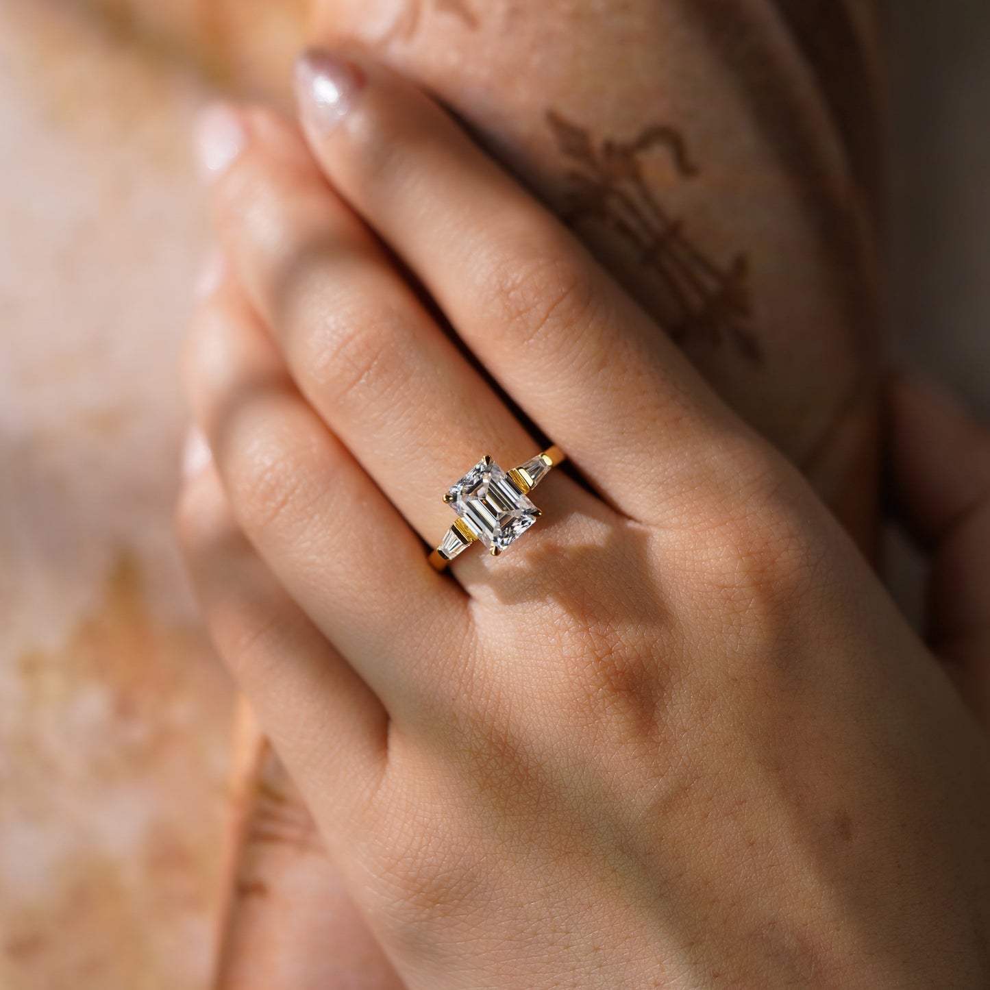 Oval Solitaire Engagement Ring – 2 CT Lab Grown Diamond