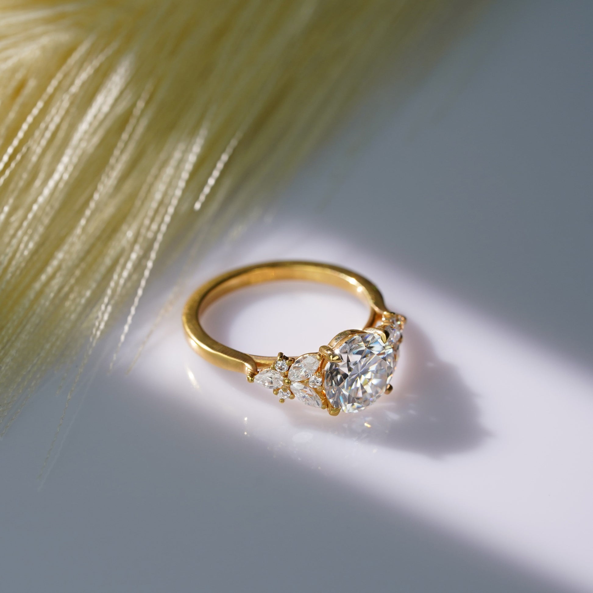 Oval Solitaire Engagement Ring – 2 CT Lab Grown Diamond