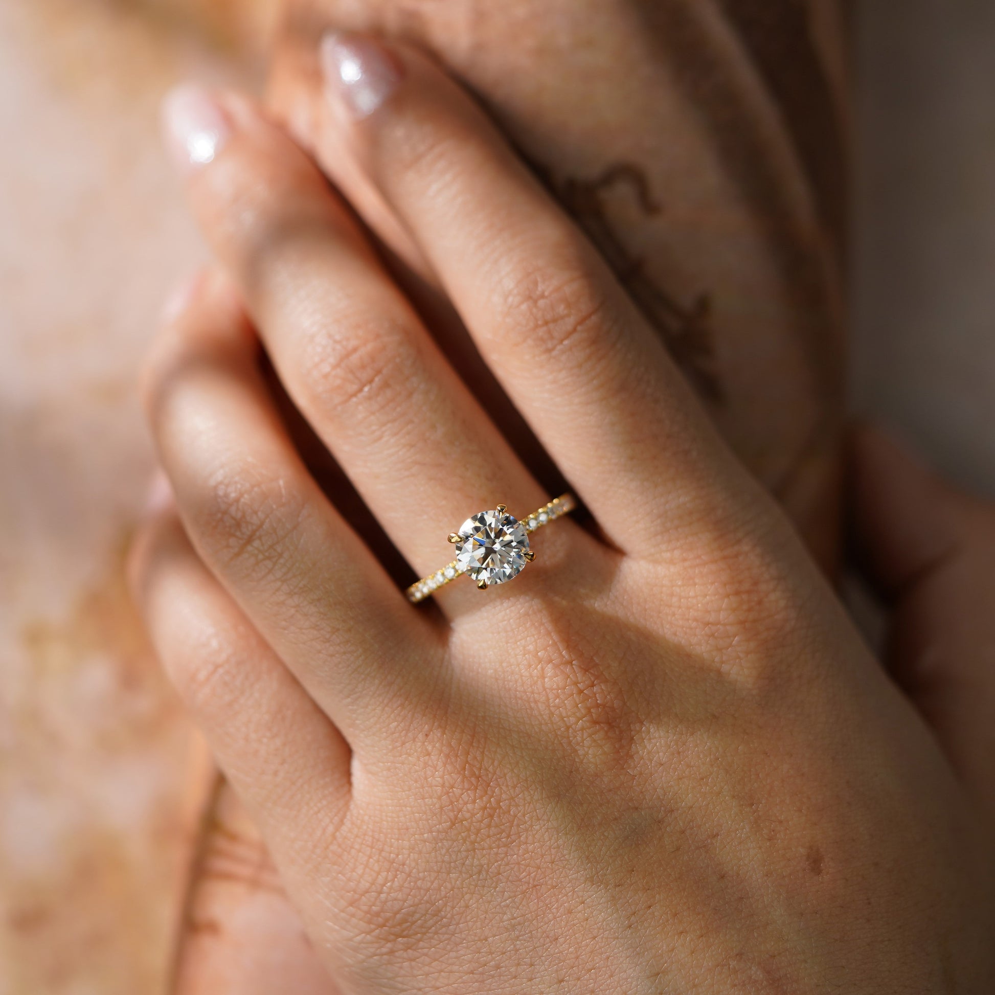 Oval Solitaire Engagement Ring – 2 CT Lab Grown Diamond