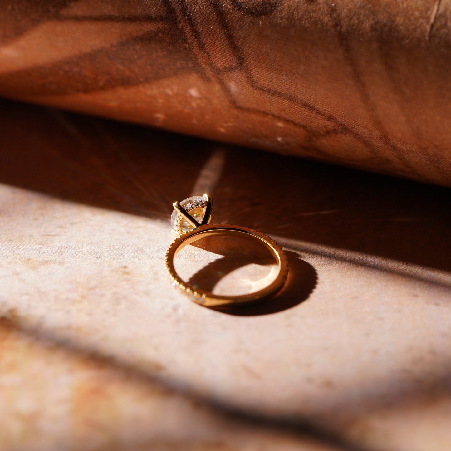 Oval Solitaire Engagement Ring – 2 CT Lab Grown Diamond