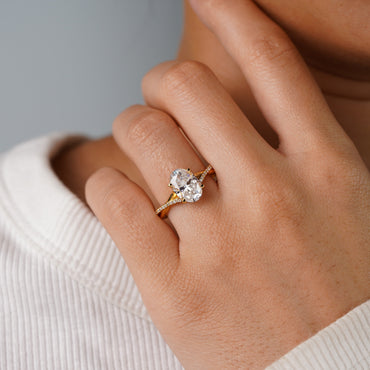 Oval Solitaire Engagement Ring – 2 CT Lab Grown Diamond