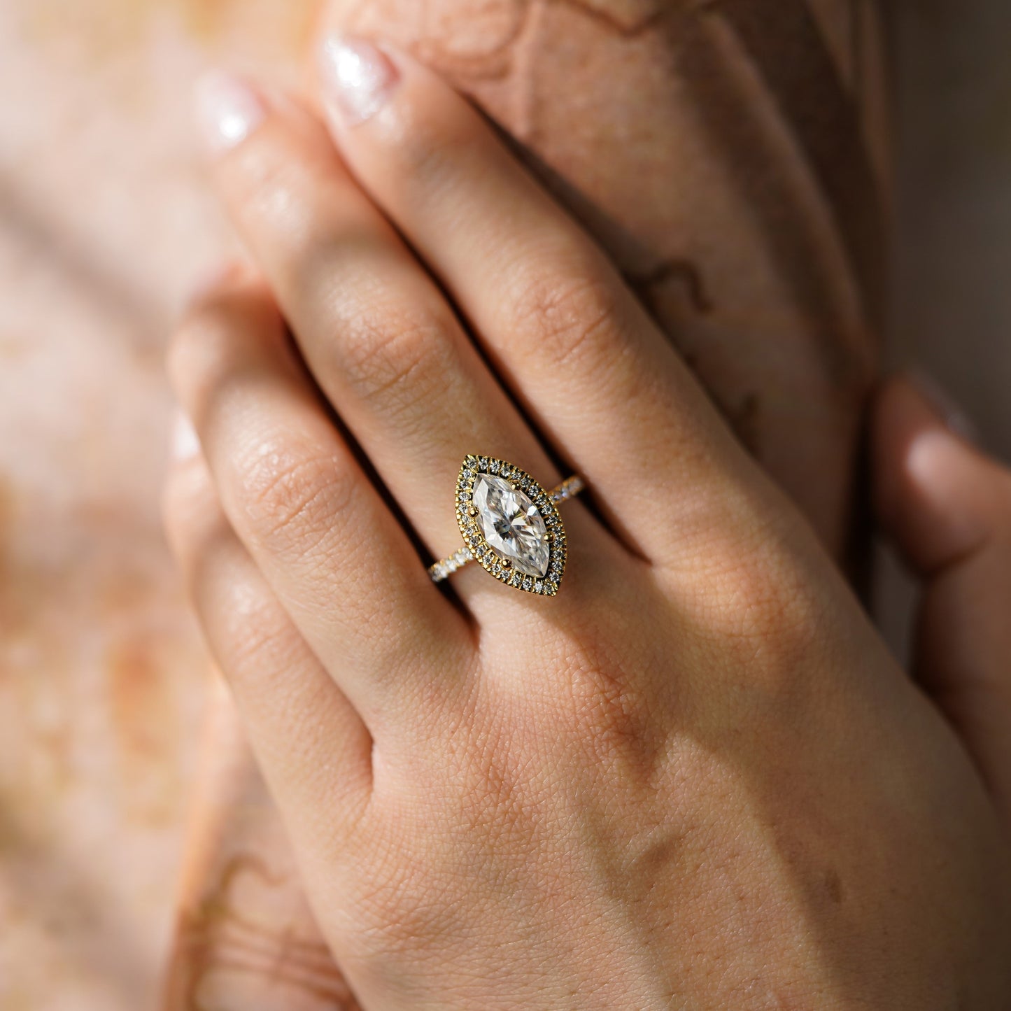 Oval Solitaire Engagement Ring – 2 CT Lab Grown Diamond