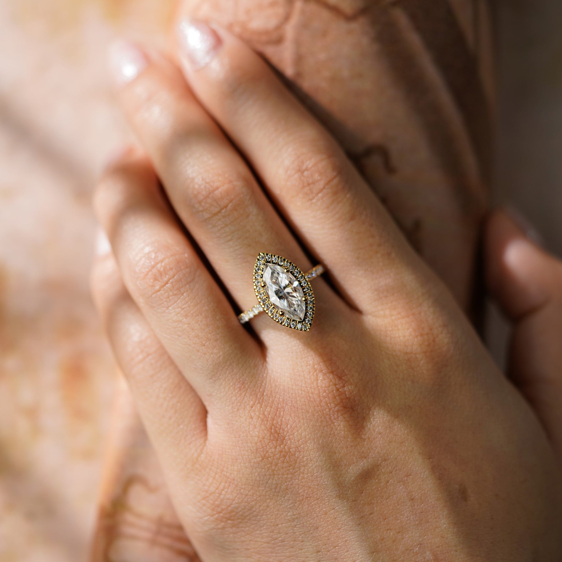 Oval Solitaire Engagement Ring – 2 CT Lab Grown Diamond
